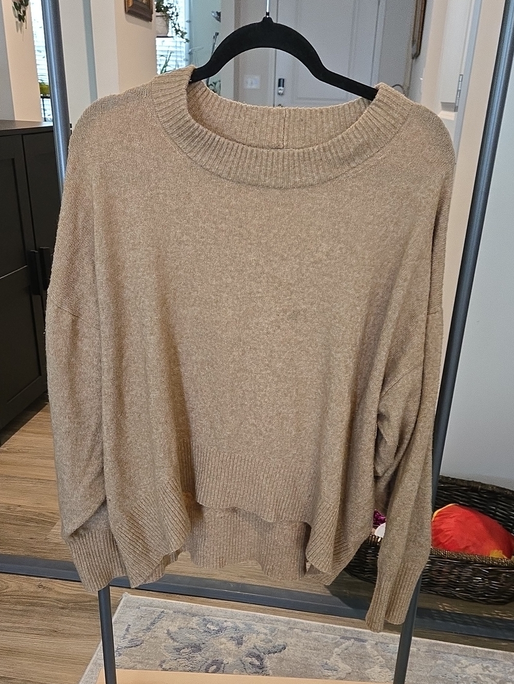 a new day Relaxed Scoopneck Sweater in Beige
